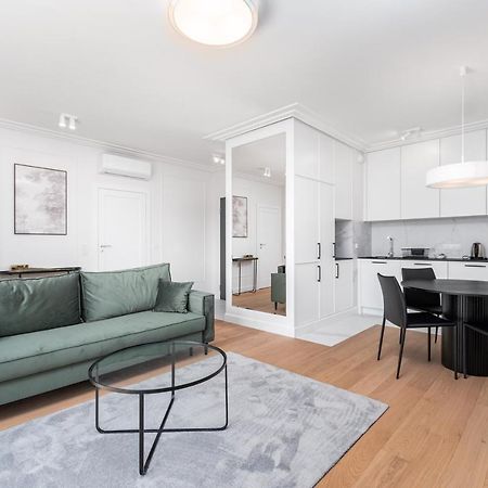 Szwedzka 22B By Homeprime Varšava Exteriér fotografie