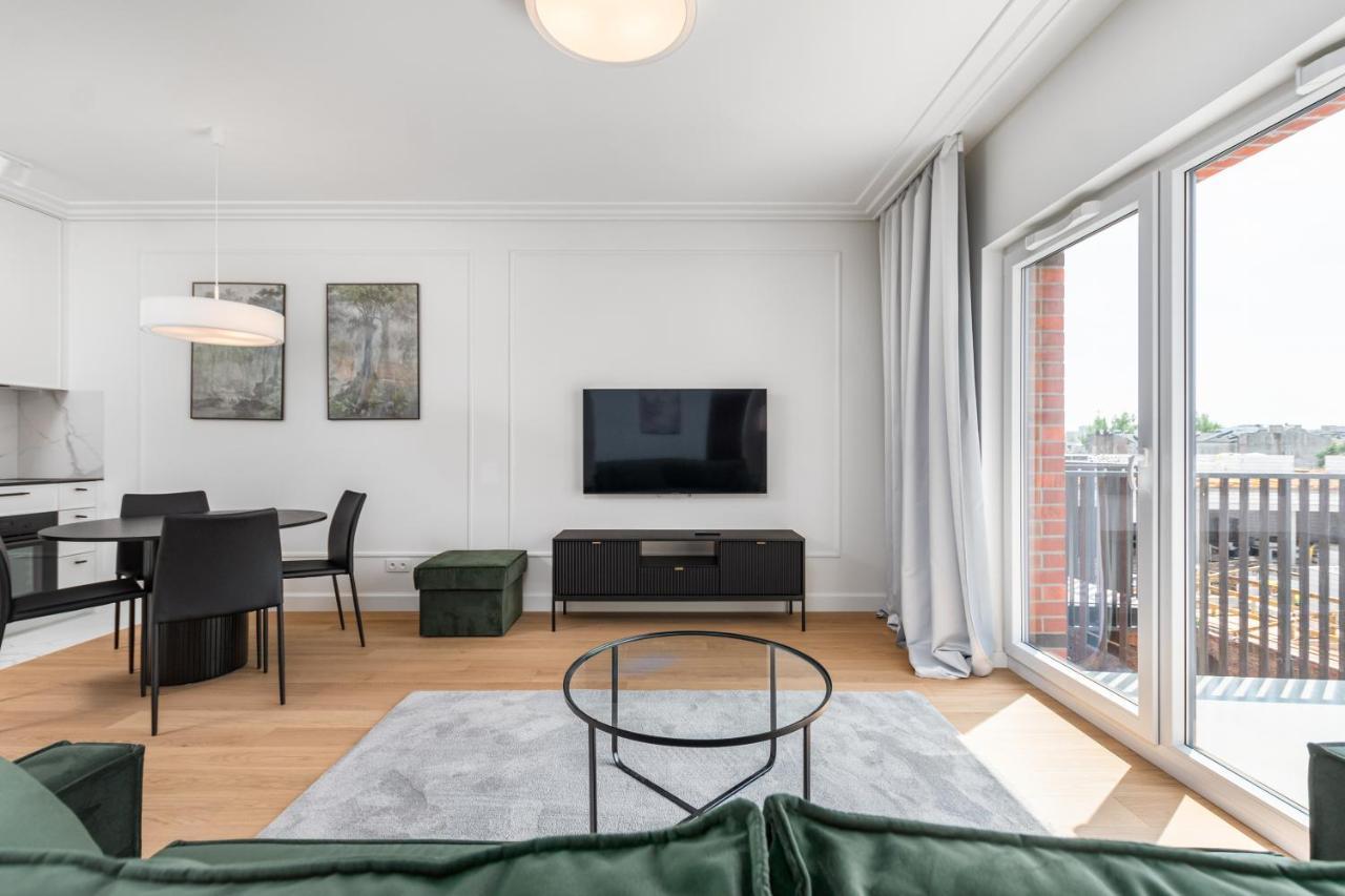 Szwedzka 22B By Homeprime Varšava Exteriér fotografie