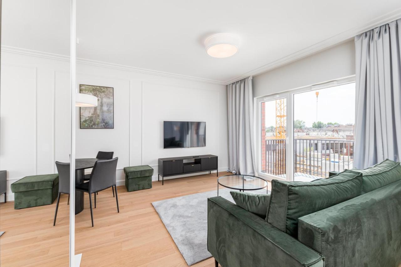 Szwedzka 22B By Homeprime Varšava Exteriér fotografie